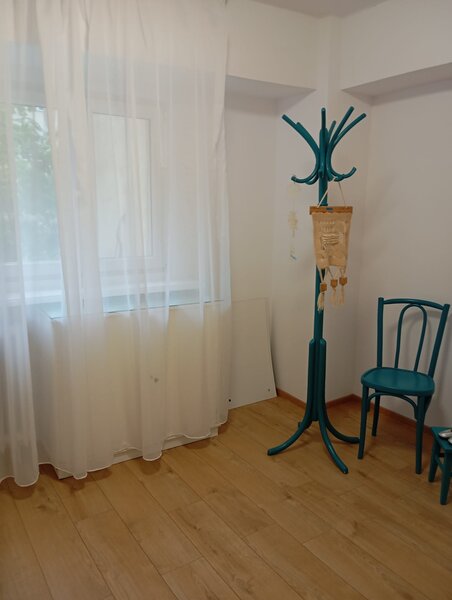 Piata Iancului, Mihai Bravu,